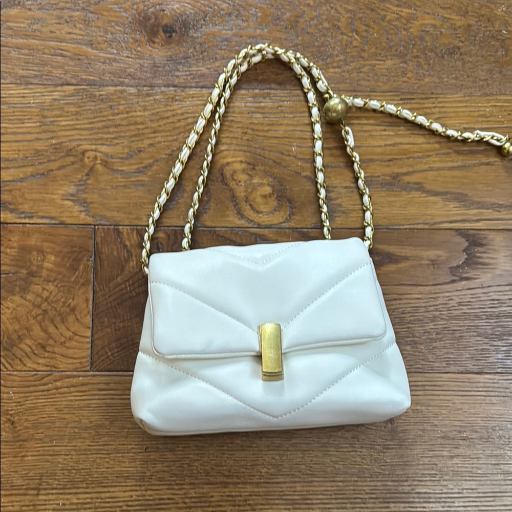 Elegant Cream Quilted Crossbody Bag
